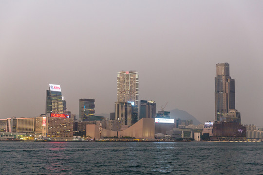 香港，繁华璀璨的都市明珠